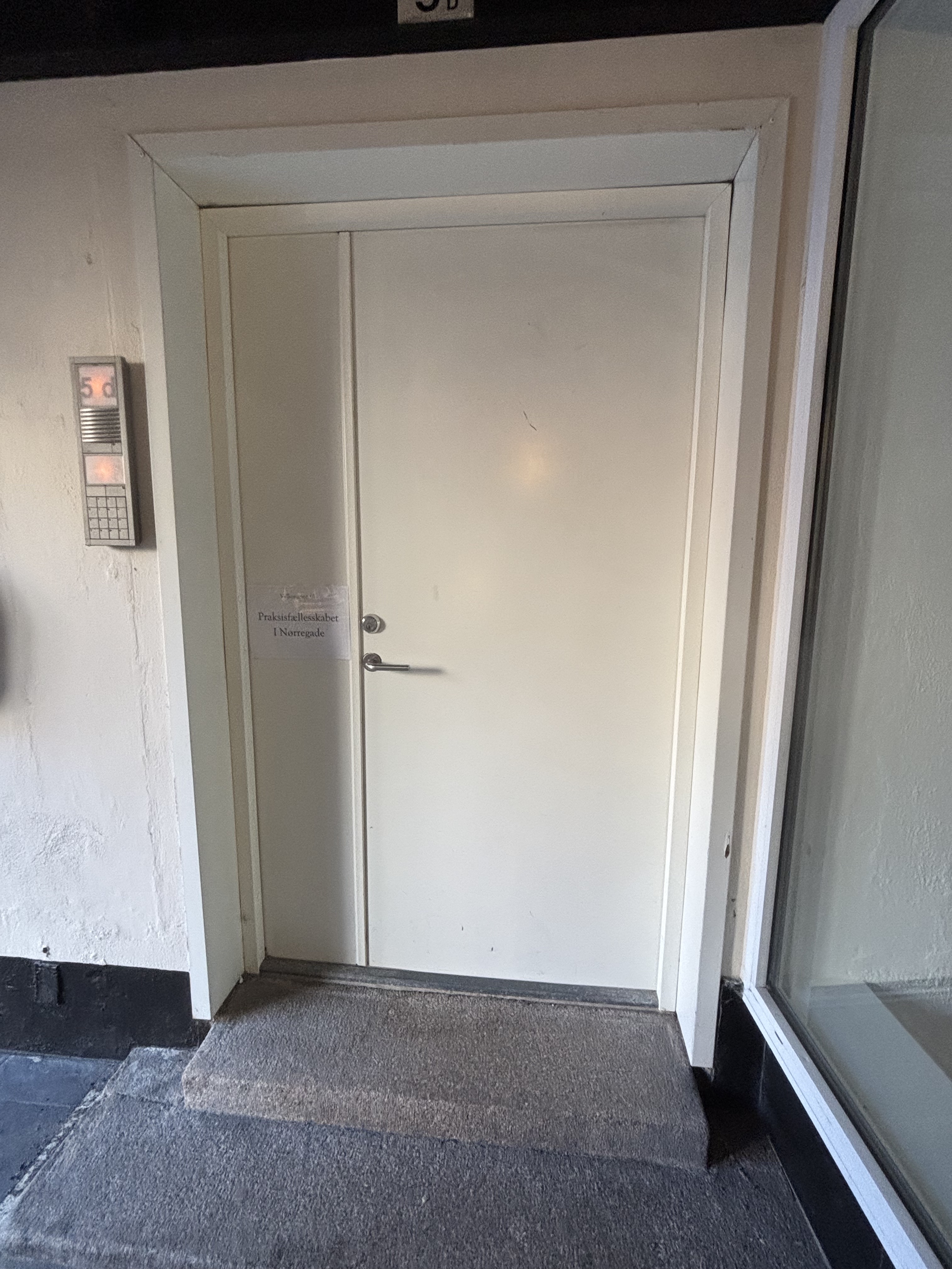 Indgang til klinik
